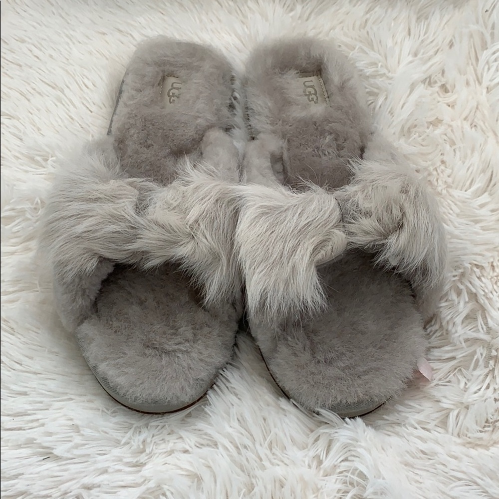 NWB Authentic ugg mirabelle slippers - Picture 4 of 8